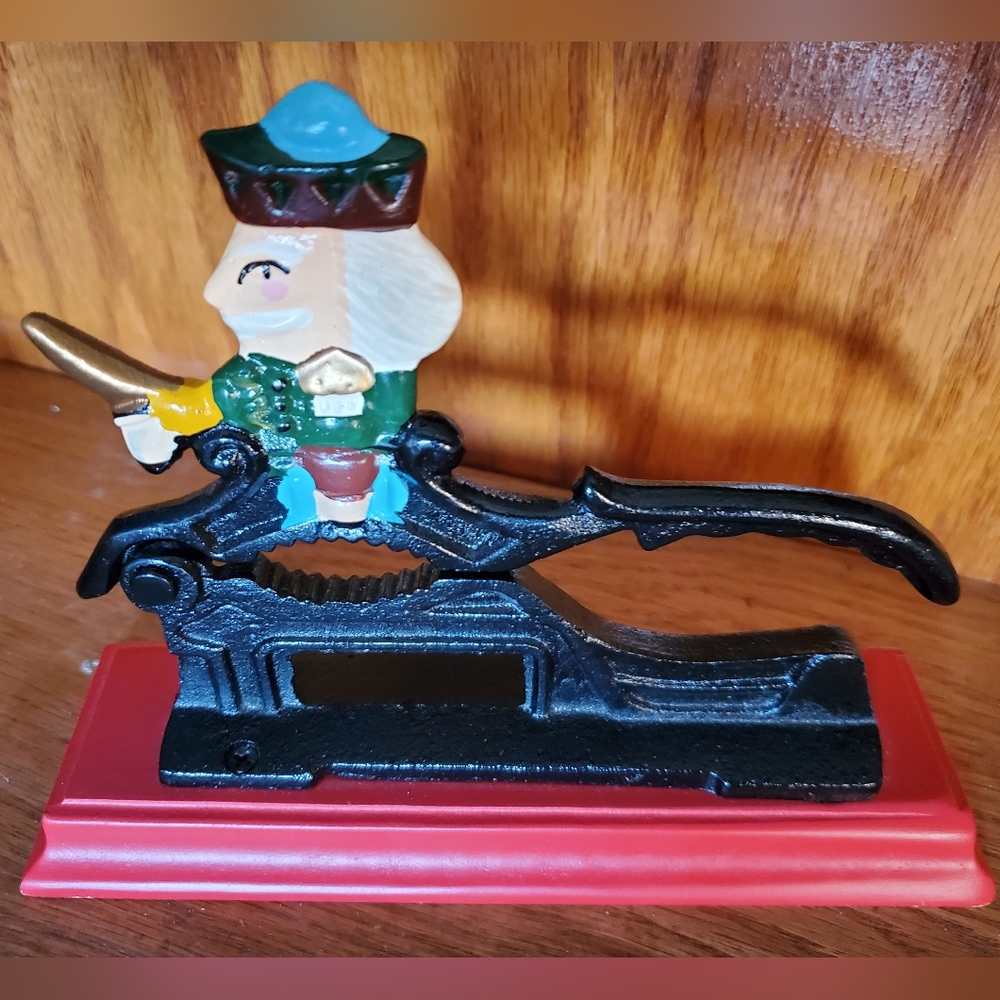 Vintage Tabletop Cast Iron Soldier Paul Revere Nutcracker on Wooden Base